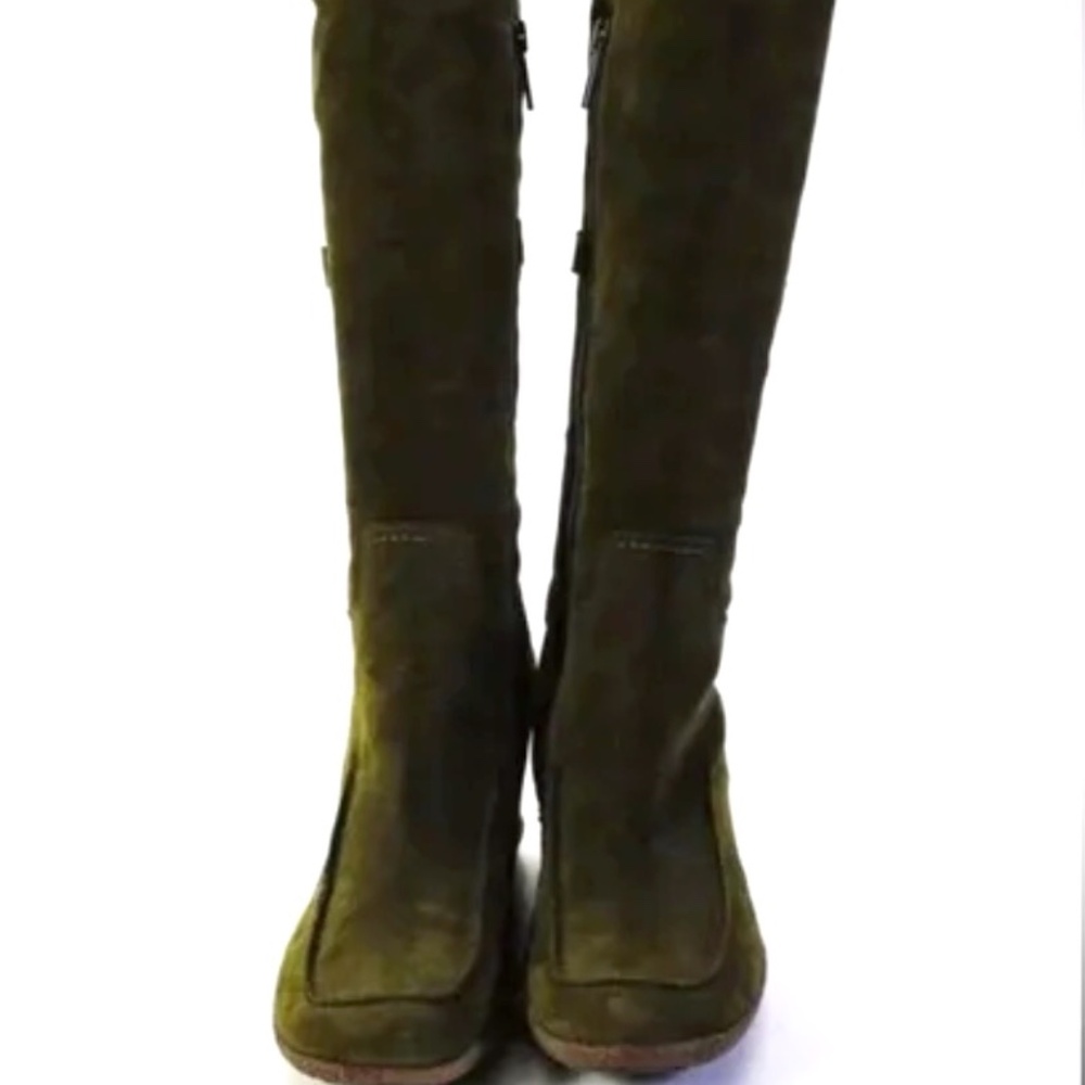 Aquatalia olive green soft suede leather wedge boots weatherproof